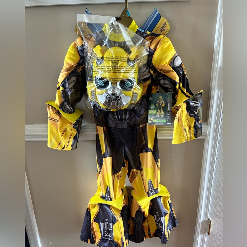 🎃 NWT Transformers Bumblebee Costume